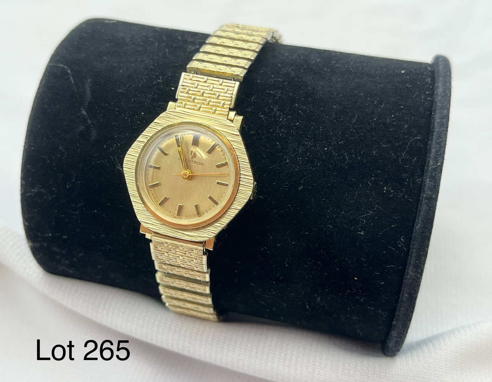14K Yellow Gold Bulova Accutron Wrist Watch: Vintage Bulova 'Accutron' wrist watch in 14K yellow gold. Speidel stretch band, numbered #50143, very good condition.