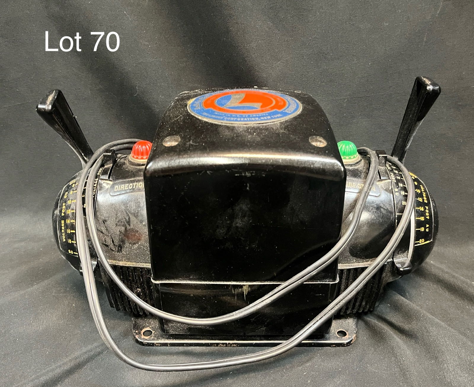 Lionel Type-ZW 275 Watt Transformer (1 of 5)