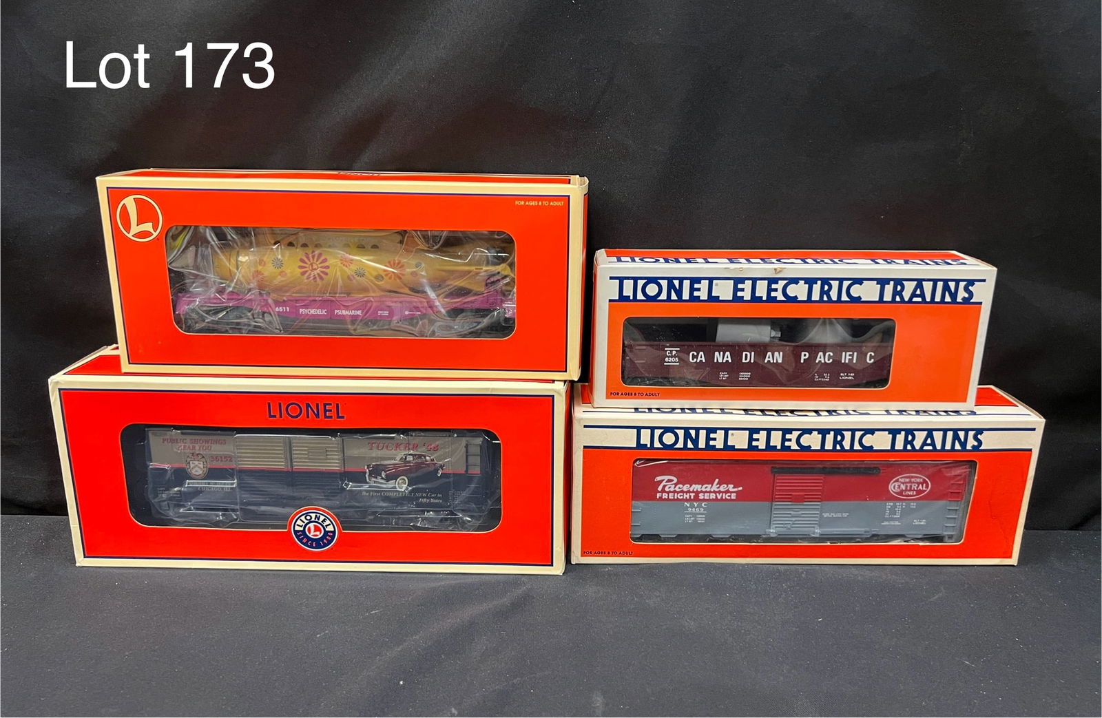 Lionel Trains O-Gauge Variety (1 of 6)