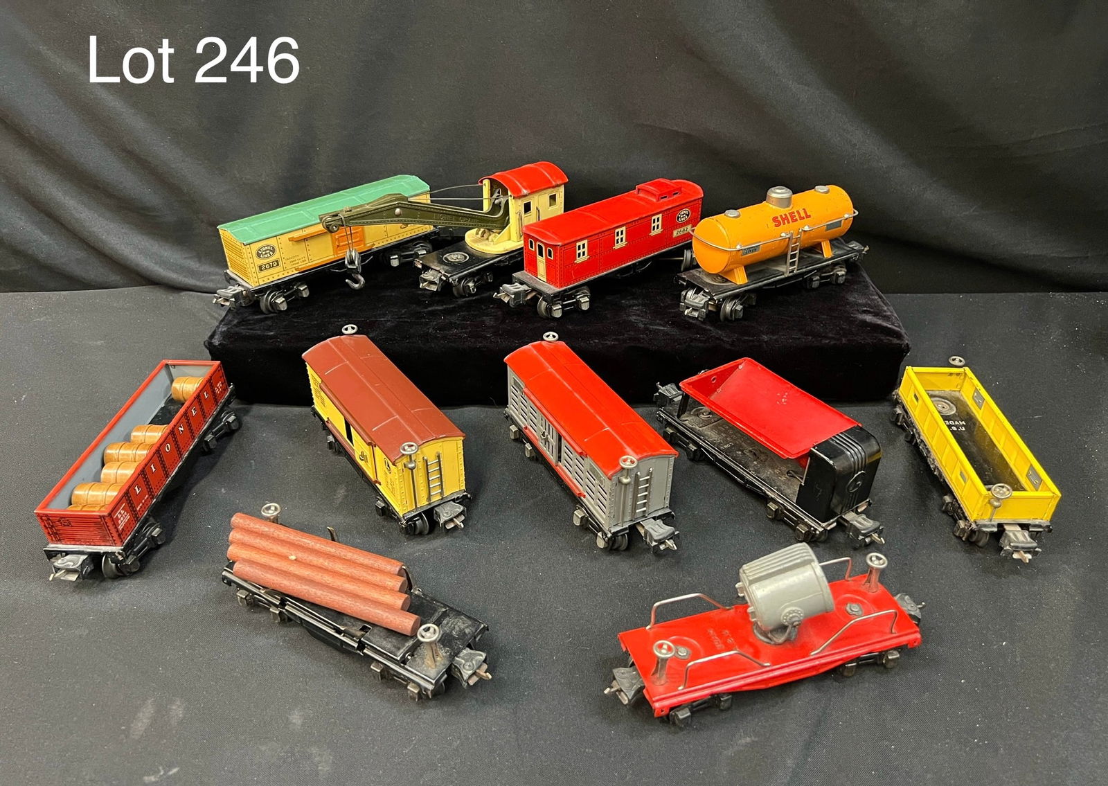 Pre War Lionel Trains Collection (1 of 12)