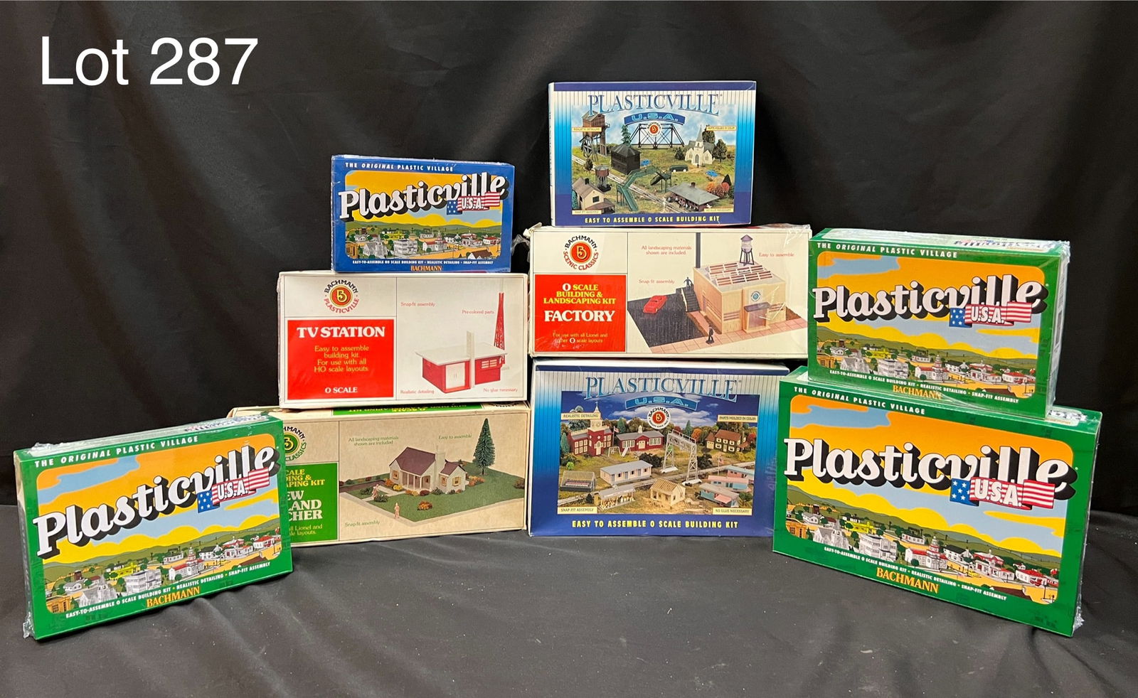Large Variety Bachmann Plasticville Landscaping and Building Sets for Model Trains (1 of 15)
