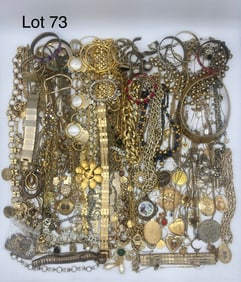 Costume Jewelry Lot in Gold Tones