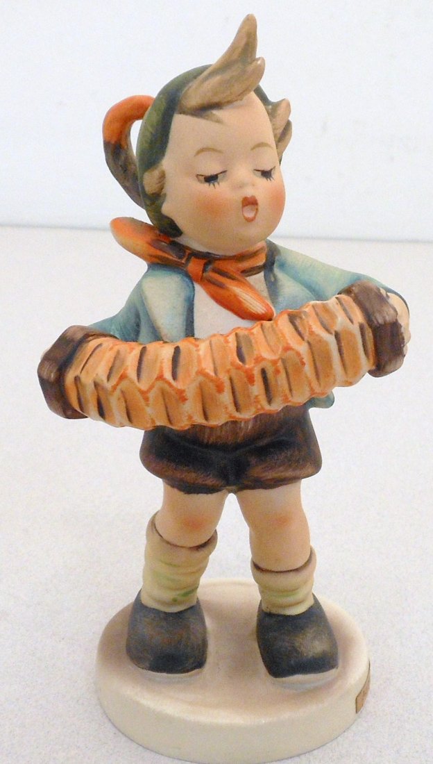 hummel boy with accordion and bird