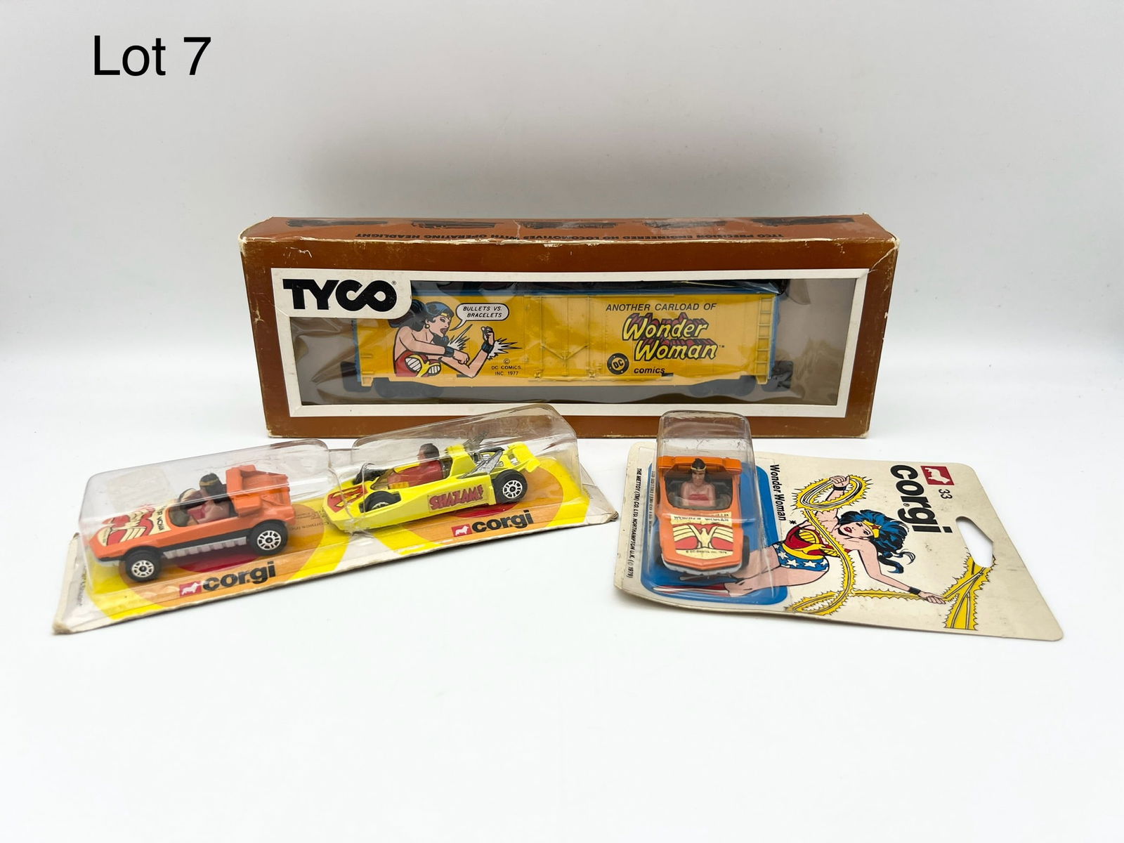 Wonder Woman Vehicle Toy Lot Including Tyco and Corgi (1 of 8)