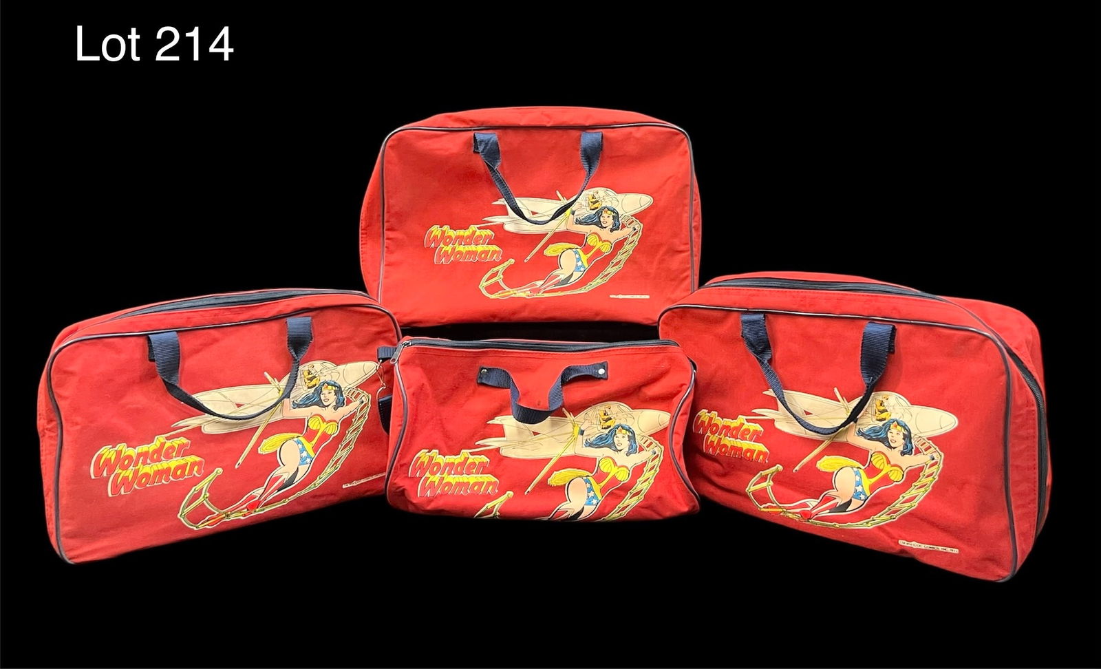 Rare 1977 Wonder Woman Travel Bag Set (1 of 11)