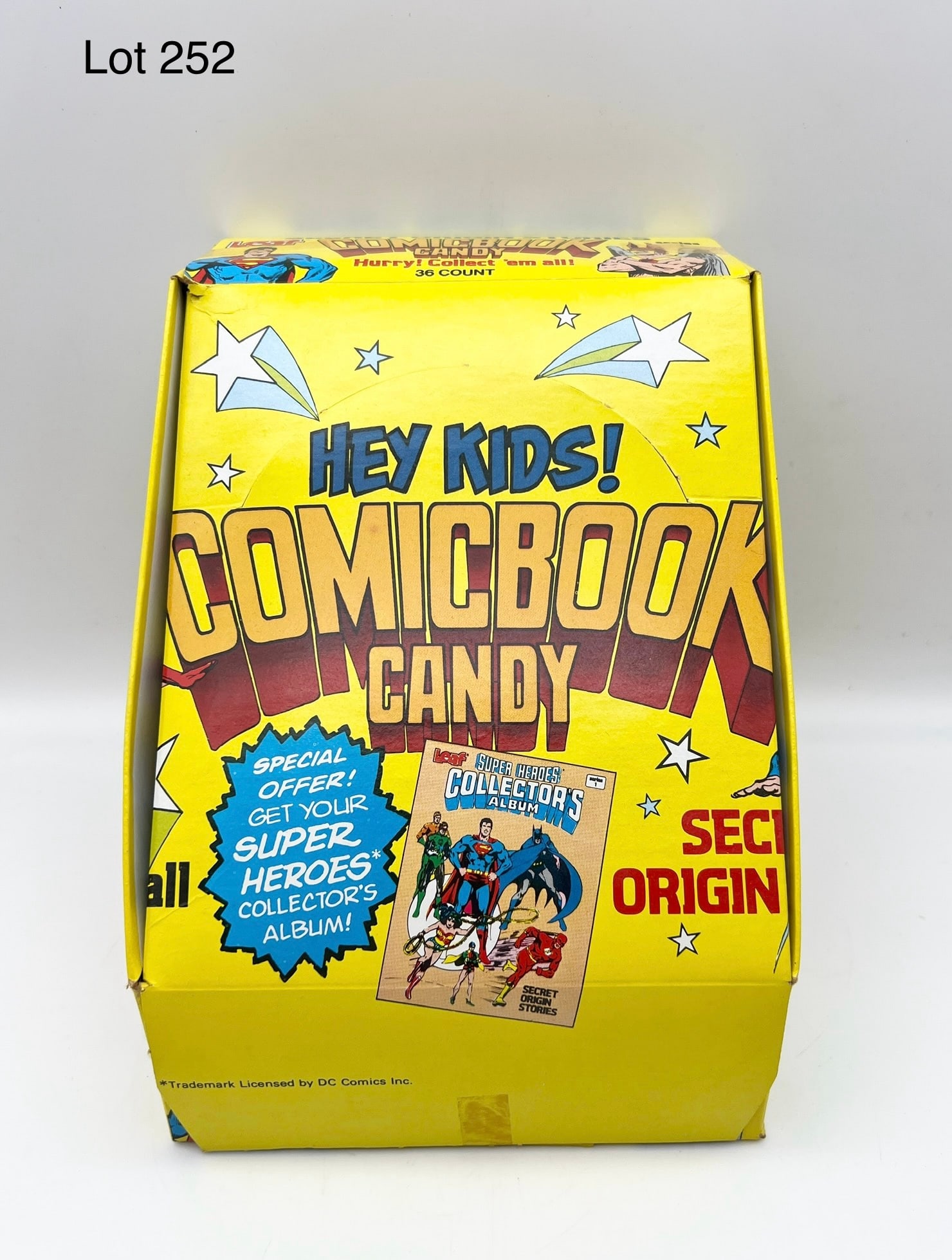 Series 1 Leaf Secret Origin Stories Comic Book Candy 36 Count With Display Box (1 of 9)