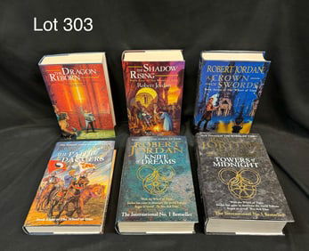 Lot of UK (Orbit) Novels From Robert Jordan's 'The Wheel of Time'
