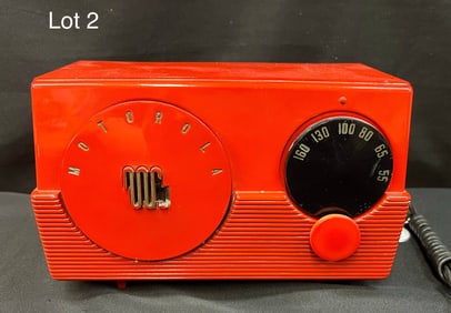 1952 Motorola 52R Tube Radio