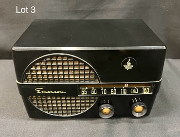 1950 Emerson 652B Tube Radio
