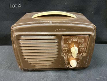 1947 Temple G-419 Tube Radio