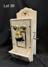 1965 Master's Art RT200 Wall Telephone Radio