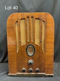 1936 Philco Model 642B Antique Tombstone Radio