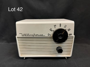 Westinghouse H-648T4 Table Tube Radio