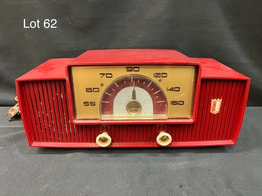 1954 General Electric 427 Tube Radio