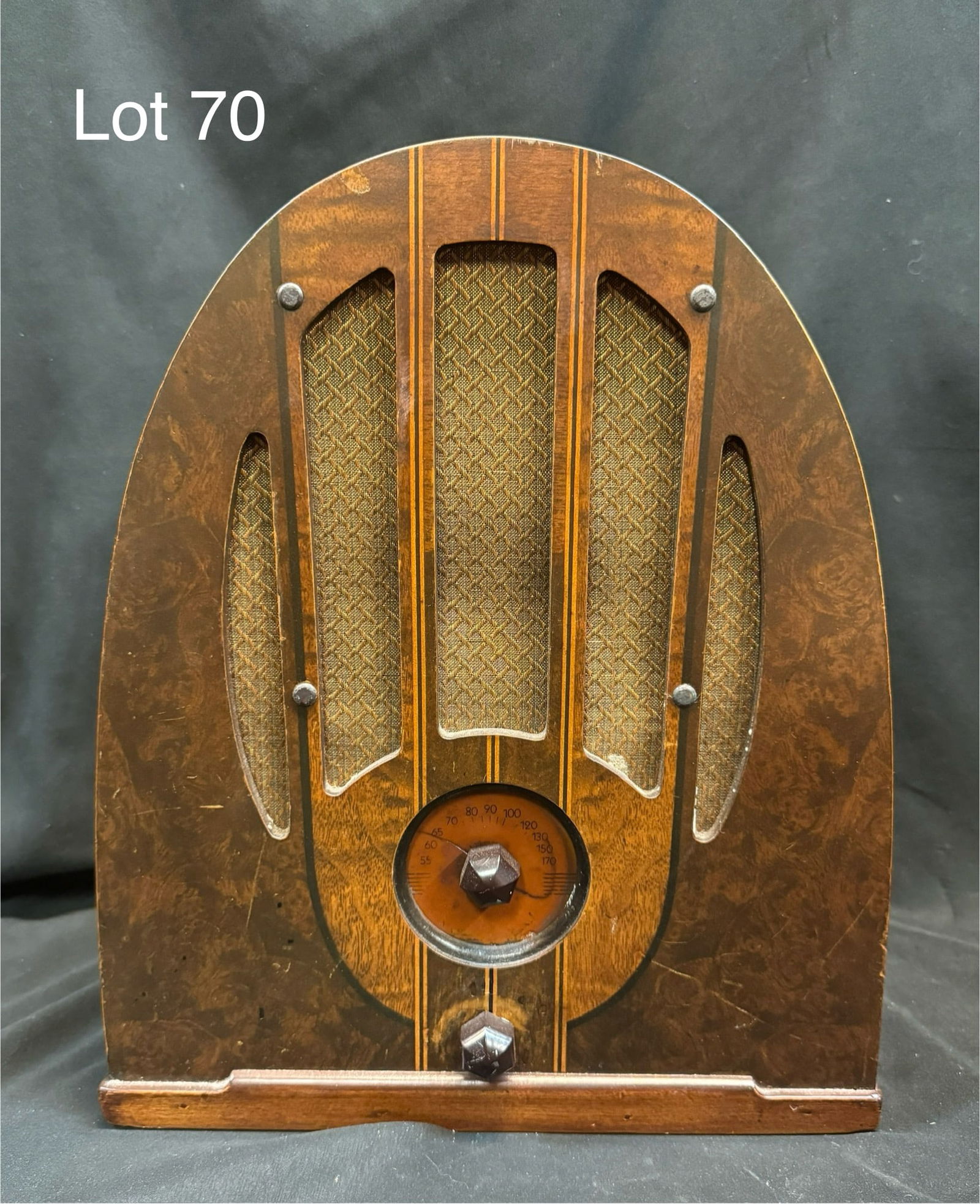 1937 Philco 37-84 Cathedral Radio (1 of 9)