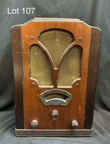Marshall 'Super 7' Tombstone Tube Radio