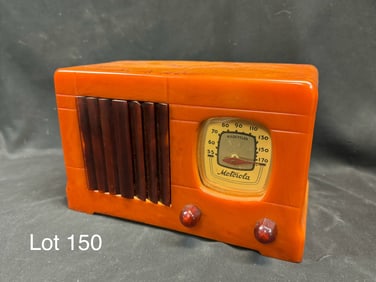 1939 Motorola 52 Catalin Tube Table Radio