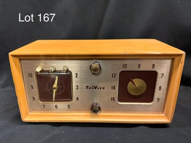 Trav-Ler 55C44 Tube Clock Radio