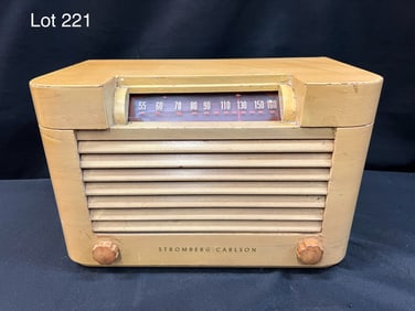 1948 Stromberg-Carlson 1101-H  Wood Radio