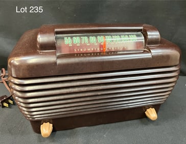 1949 Stromberg Carlson 1400H Tube Radio