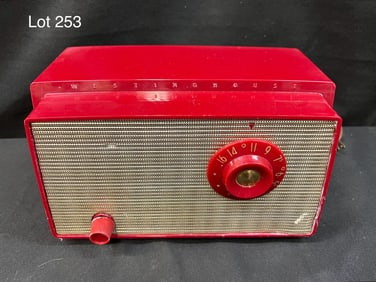 1956 Westinghouse H-500T5A Tube Radio