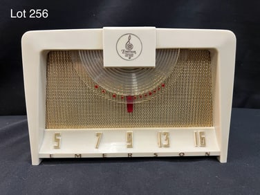 1955 Emerson 810B Tube Radio