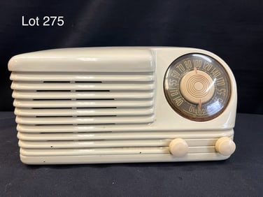 1946 Olympic 6-501 Tube Radio