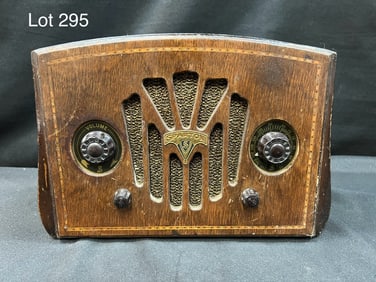 1933 Sparton 61/62 Tube Radio