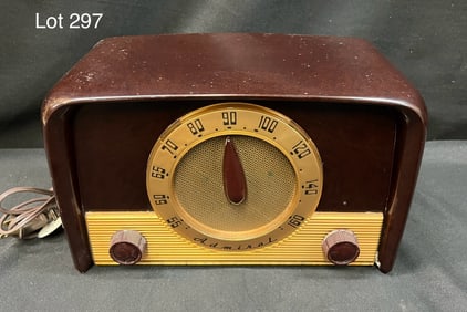 1951 Admiral 5E22 Tube Radio