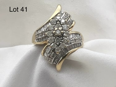 14 KT Yellow Gold Diamond Cluster Ring