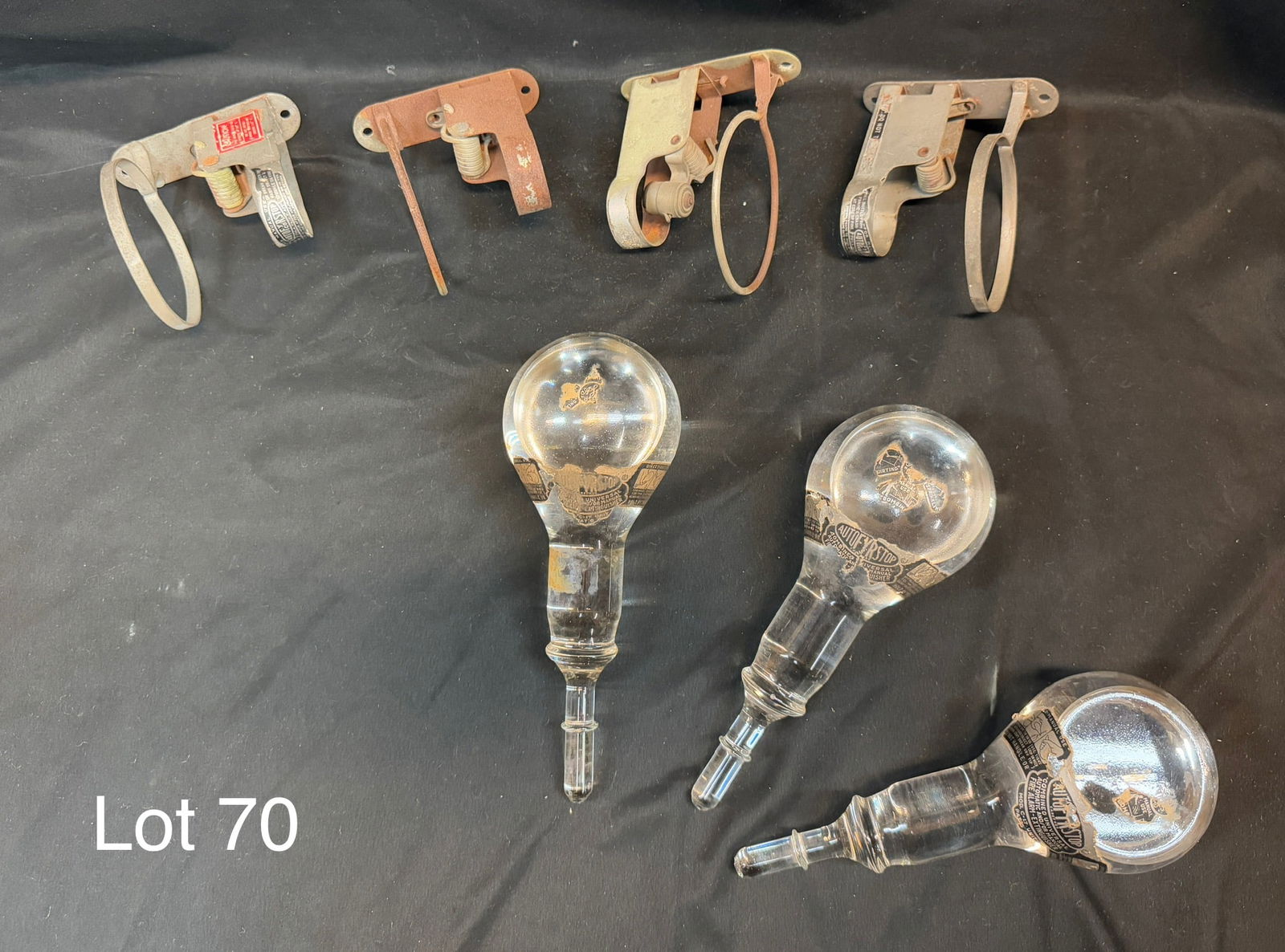 Vintage Lot of Auto Fyr Stop C-17 Liquid FIre Extinguishers w/ Brackets (1 of 12)