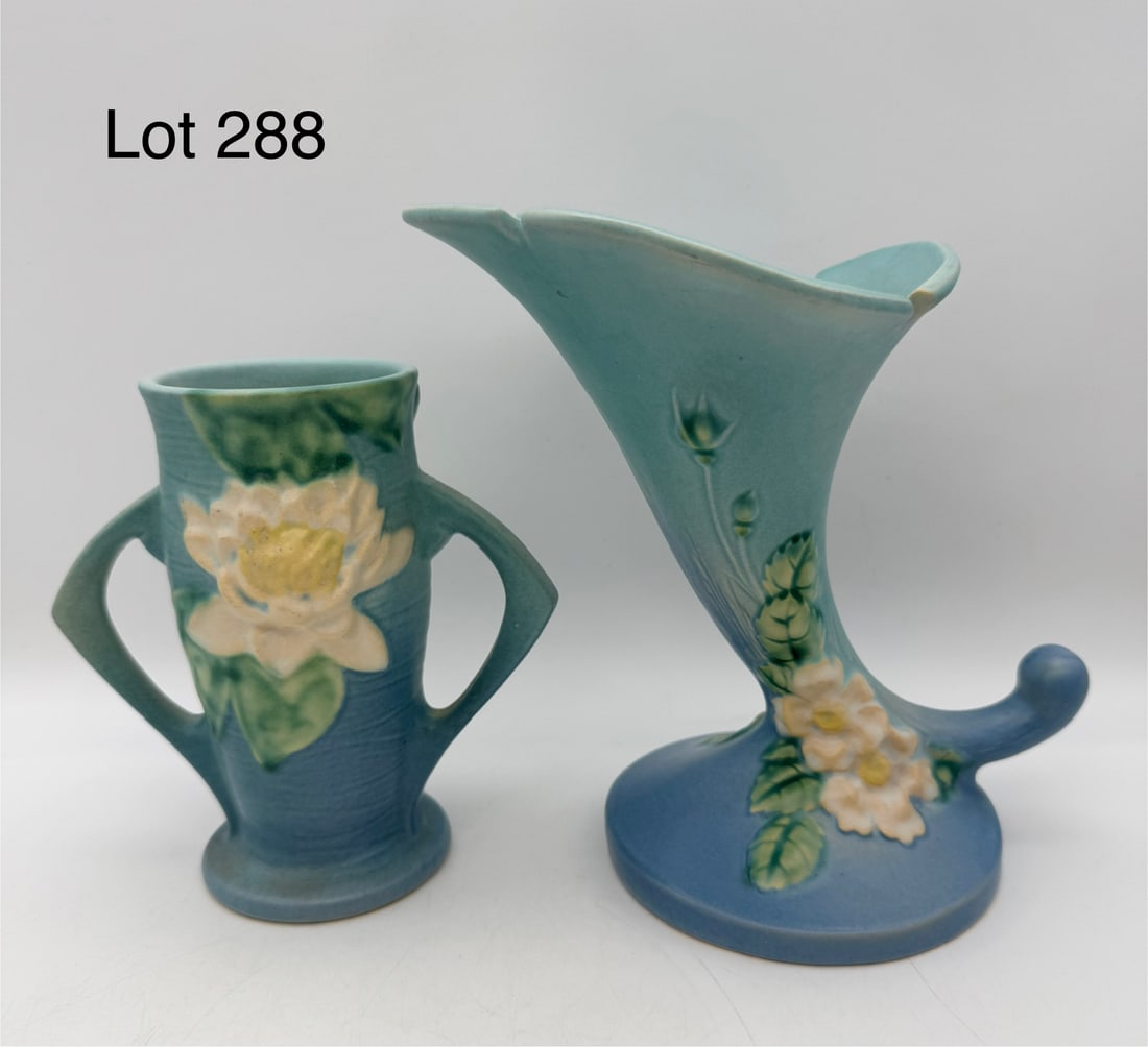 Pair of Roseville Water Lily Pattern Vases (1 of 11)