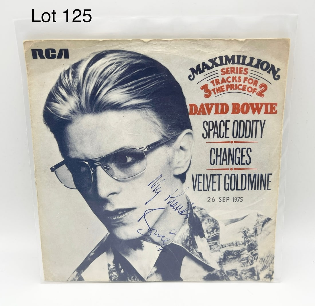 Signed David Bowie 'Space Oddity' Vinyl Single (1 of 6)