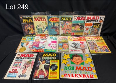 Collection of Vintage MAD Magazines w/ Calendar