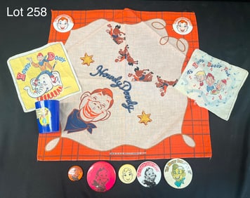 Collection of Vintage Howdy Doody Linens, Pins and More