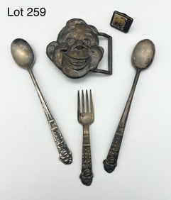 Vintage Howdy Doody Belt Buckle, Ring and Utensil Lot