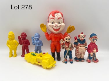 Collection of Vintage Howdy Doody Plastic Figures