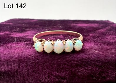 10K Gold Opal Ring