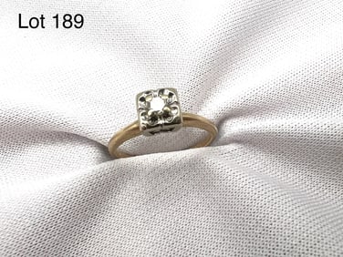 14K Gold Art Deco Diamond Ring