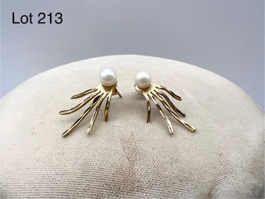 Vintage 14K Gold Pearl Earrings