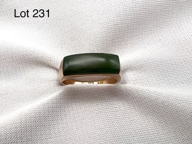 18K Gold Jade Ring