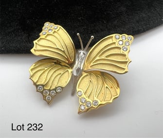 18K Gold Diamond Butterfly Brooch