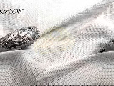 Art Deco 18K Gold Diamond Ring