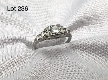 Art Deco Platinum Diamond Ring