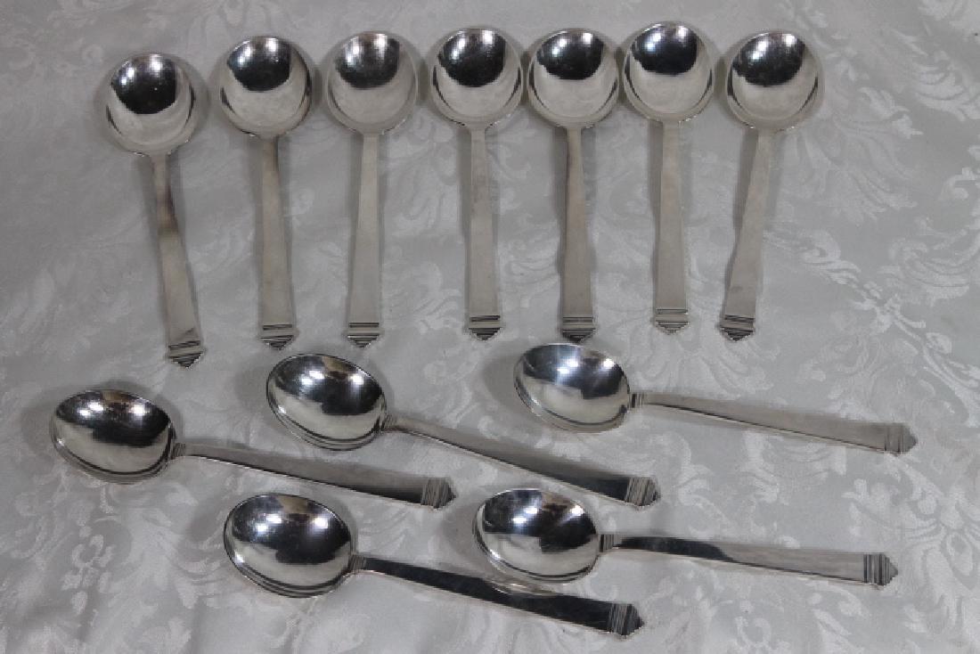 Tiffany "Hampton" Pattern Soup Spoons (1 of 5)