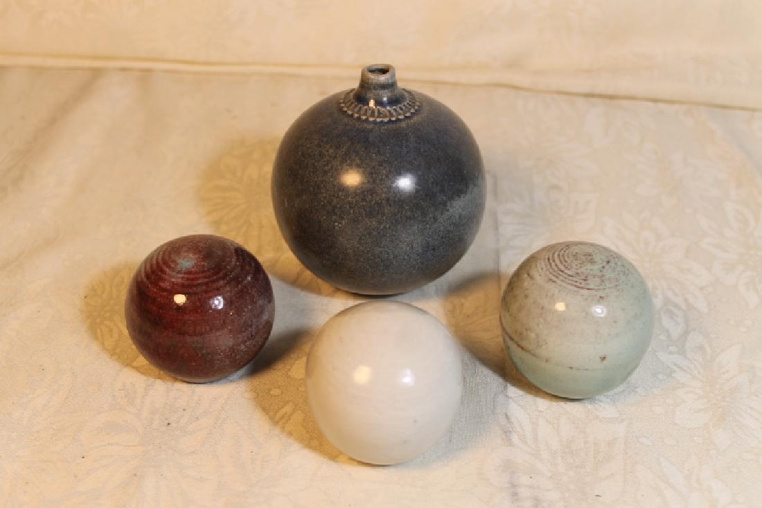Lot of Four Porcelain Pcs (1 of 6)