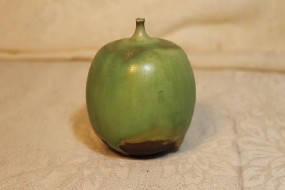 Rose Cabat "Feelie Vase" (1 of 4)