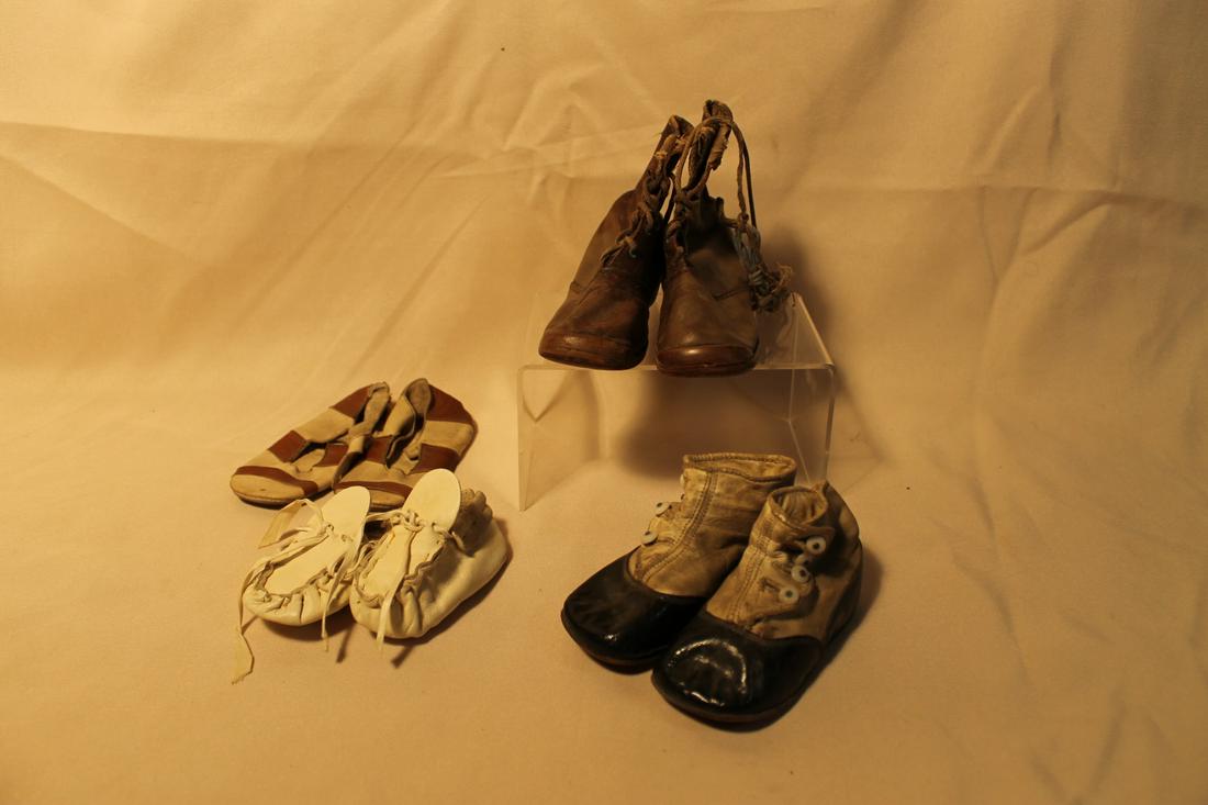 1. Kid glove moccasins 4" long 2. 5" patent & kid glove (1 of 5)