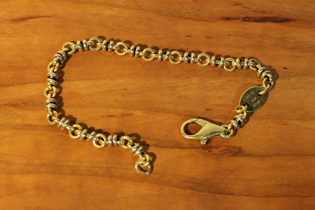 18 kt gold twisted link bracelet by Belbak, weight is (1 of 3)