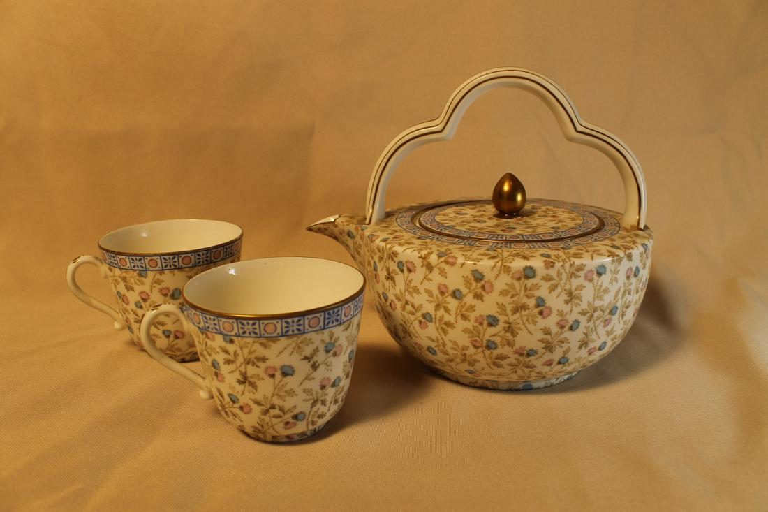 Brown ink stamped wedgwood, teapot 6 1/2" tall to top (1 of 5)